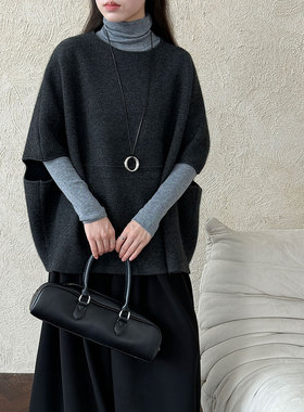 鹿西 设计感蝙蝠袖针织马甲女秋季新款慵懒百搭软糯羊毛毛衣ss869