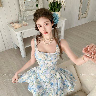 NZFS 楠子家-春夏新款上新名媛千金风镂空印花吊带连衣裙