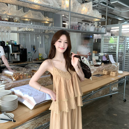 AS OFFICIAL-都市walk品位狂加分搭配没烦恼韩味女主蕾丝背28302