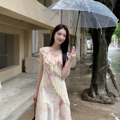 UONE-氛围感温柔风小女人气质荷叶边显瘦连衣裙266031