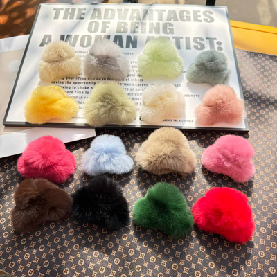 真獭兔毛迷你可爱毛茸茸毛绒抓夹女秋冬小号发夹刘海夹马尾碎发夹