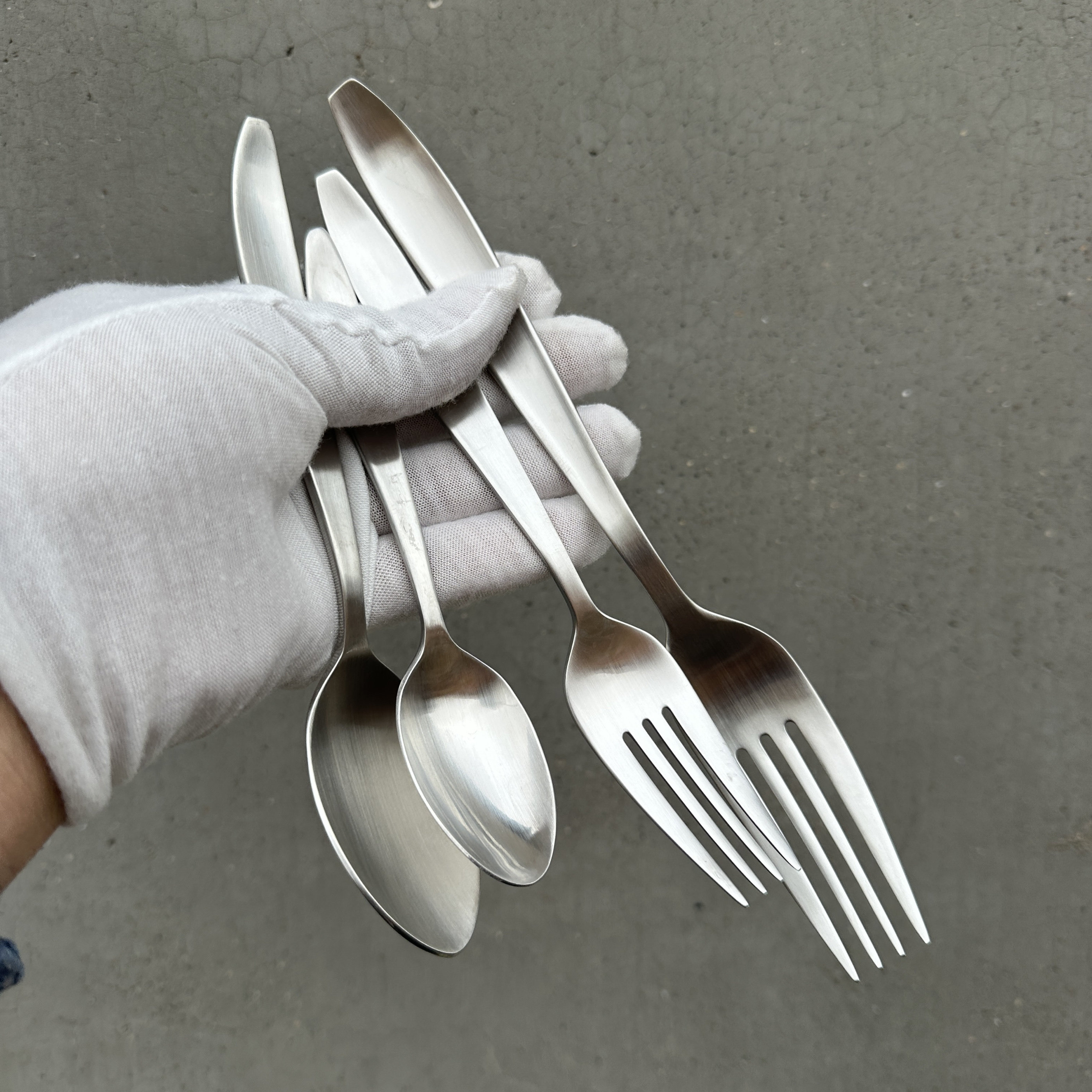 ONEIDA 18-10不锈钢西餐具主餐勺牛排叉学生餐勺餐叉小勺子咖啡勺