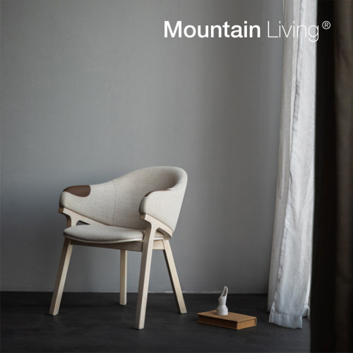 MountainLiving橡木软包餐椅