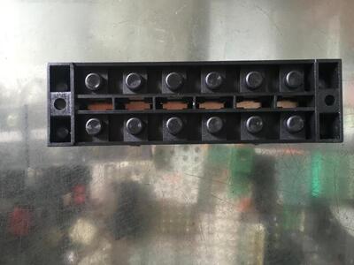 。浙江盛菱TBC-6006 60A/6P固定式大电流接线端子 排板 端柱A级铜