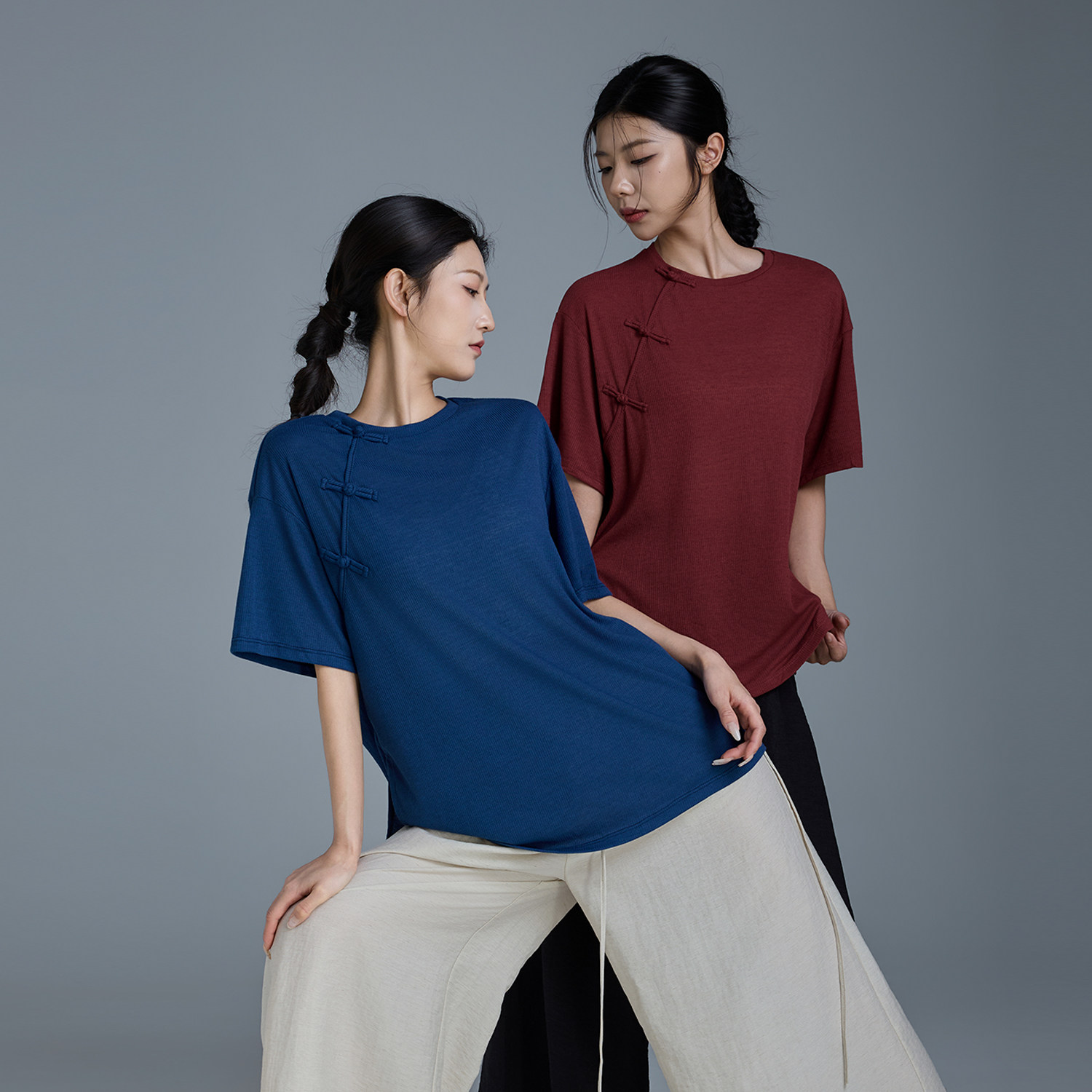 华丽独秀现代舞练功服简约宽松圆领短袖日常可穿休闲舞蹈服演出服图片