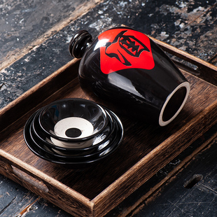 复古空酒瓶1斤装酒瓶子白酒散装空瓶陶瓷仿古小酒坛家用密封窖藏