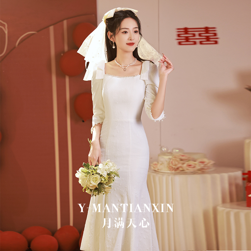 法式小白裙高级感订婚礼服轻奢鱼尾连衣裙领证小众轻婚纱平时可穿