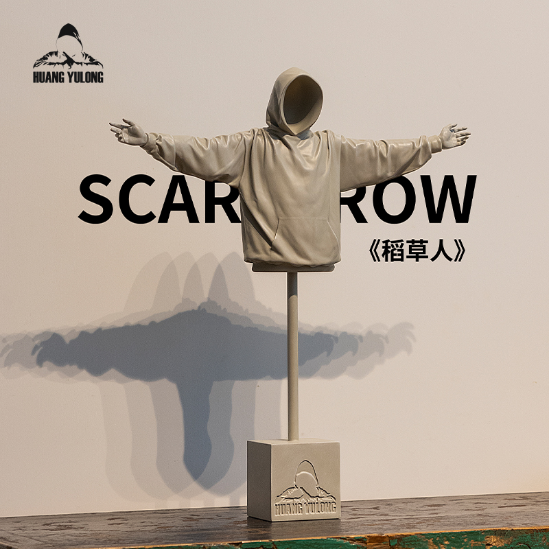HUANG YULONG黄玉龙艺术家雕塑装饰摆件《稻草人》限量签名收藏品