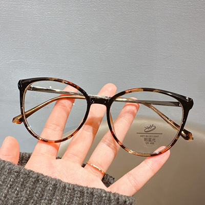 小香风椭圆近视眼镜女黑框超轻素颜网红配度数眼镜框架兴语3282