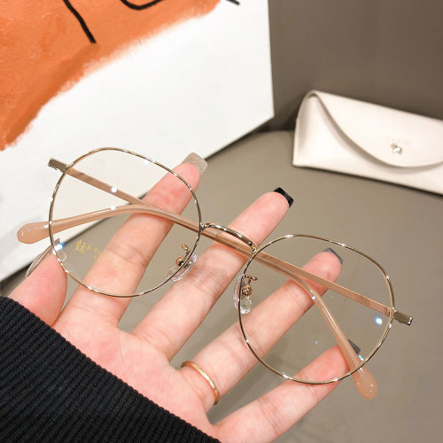 小红书近视女平光大脸瘦眼睛