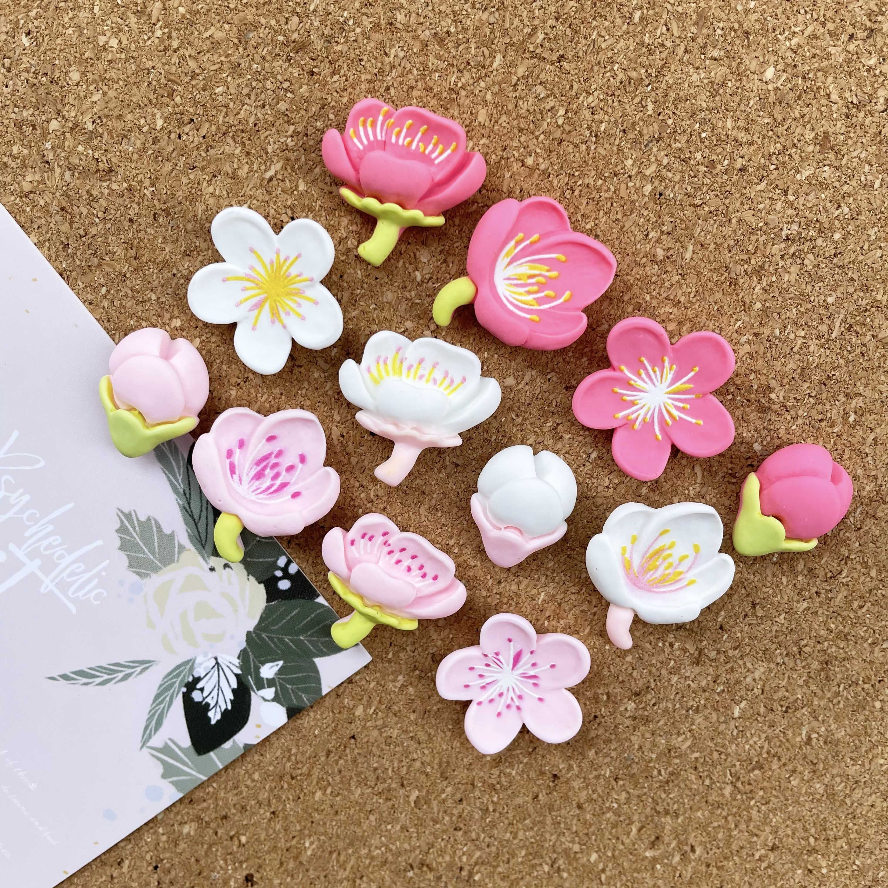 12个套 粉嫩樱花花苞花朵造型图钉 毛毡软木板创意墙面装饰按钉