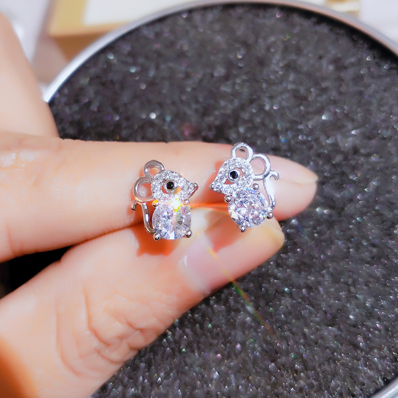 纯银韩国高级感小巧耳环