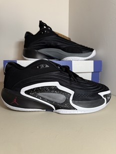 轻盈 Luka 篮球鞋 抗扭 减震防滑 时尚 东契奇3代 Jordan Air