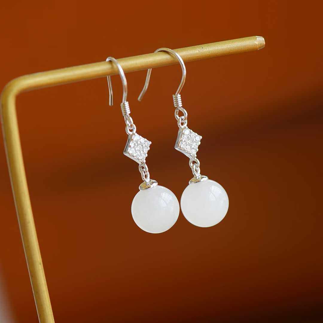 天然和田玉圆珠耳环精致百搭和田玉耳环送女朋友生日礼物,珠宝/钻石/翡翠,耳饰,淘宝优惠券,粉丝福利购,淘宝优惠卷