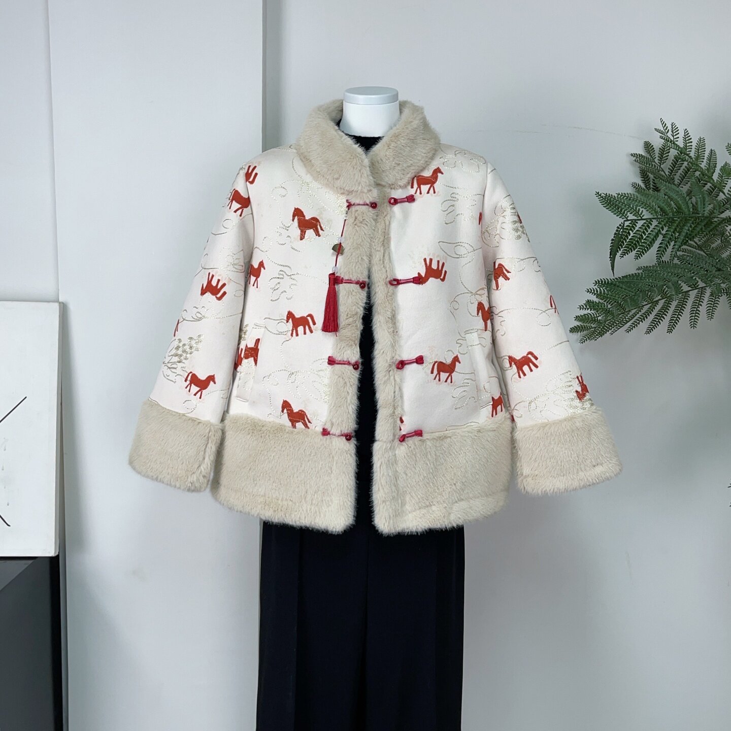 妈妈冬装立领国风盘扣加厚棉衣服
