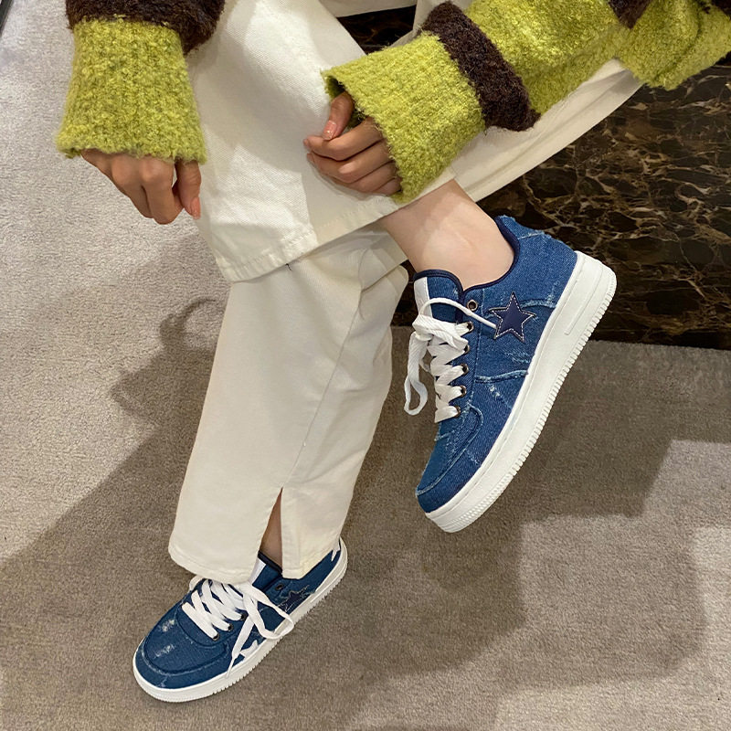 帆布鞋男女款星星图案装饰透气休闲情侣鞋破烂牛仔布百搭运动板鞋