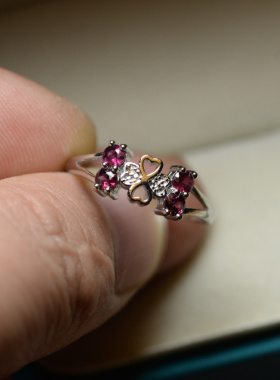 天然水晶戒指紫牙乌玫红色石榴石