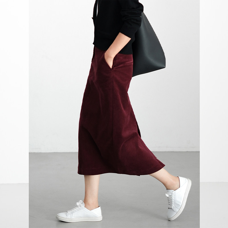 酒红色灯芯绒裙子女秋冬新款高腰垂感轻熟风半身裙设计感显瘦百搭,女装/女士精品,大码半身裙,淘宝优惠券,粉丝福利购,淘宝优惠卷