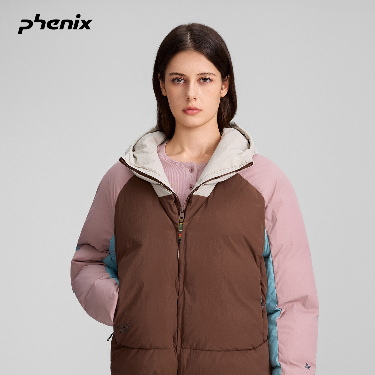 phenix户外防泼水拼接羽绒服女