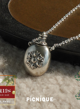 PICNIQUE雕刻酒壶项链