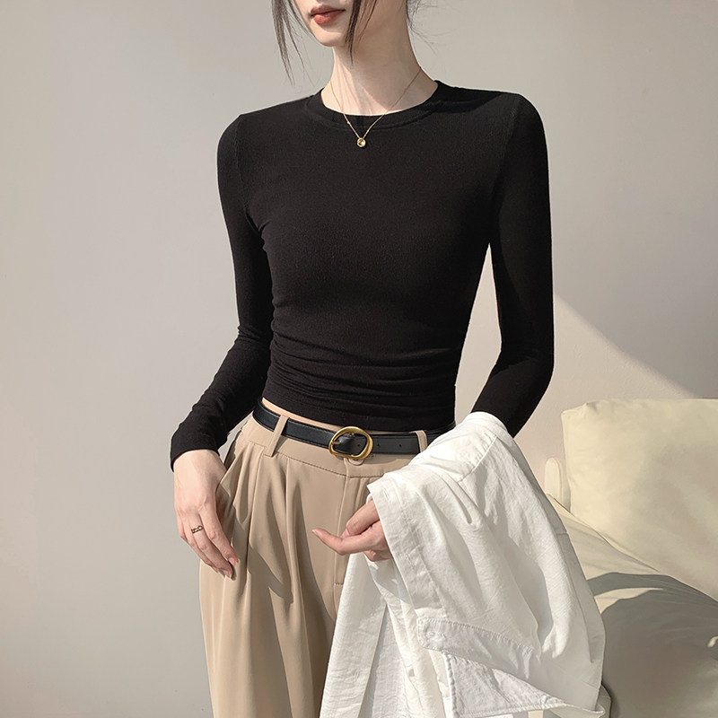 黑色小圆领短款打底衫女2026新款春秋长袖小个子高腰褶皱针织上衣