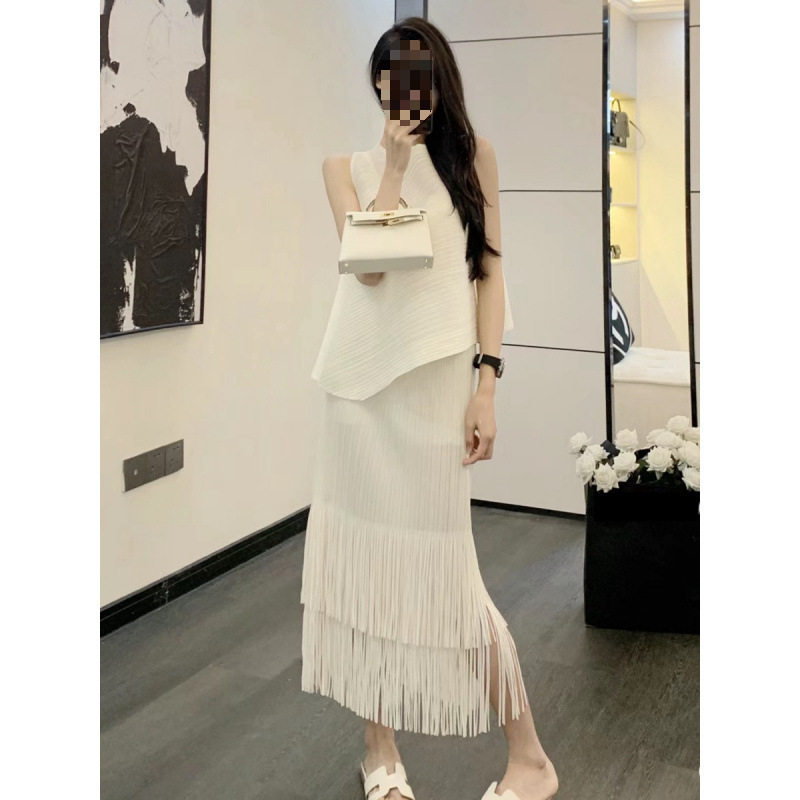 爆款女装搭配一整套时尚套装女两件套背心流苏半裙绝美漂亮小套装