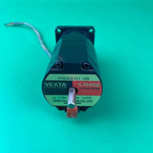 东方VEXTA 马达 型号PH544HG1-NB精密滑台