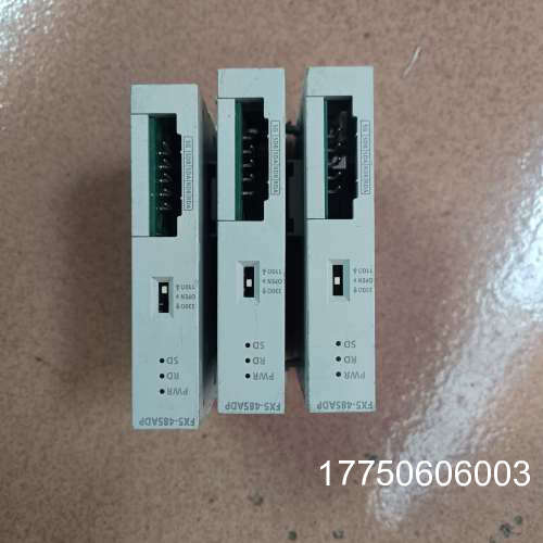 三菱FX5-485ADP实拍功能包好,插头给拨坏了。三个