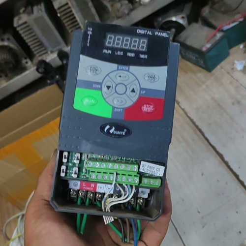 日业SUNYE变频器 CM510-A3S1R5G 1.5KW