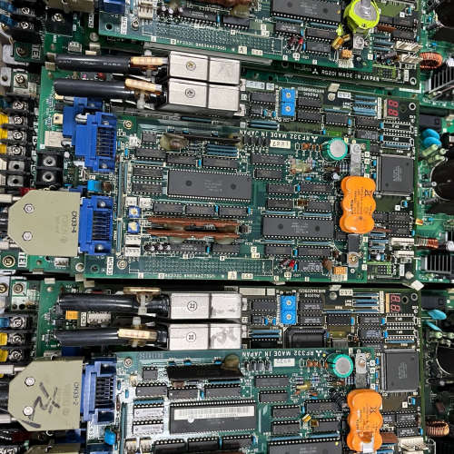 三菱伺服驱动 MR-J12-33A-E01 RG21/RG2