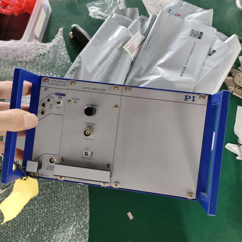 德国PIE-501K048压电陶瓷控制器，型号E-501