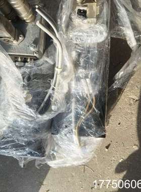 电机ILS1B852PC1F0，包好两个处