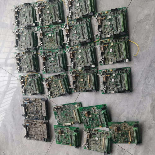 创伟变频器主板  AC80C0N1-A1.3  还有15张