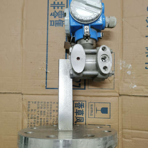 E+H 压力变送器FMD630-LM4F2EA3CC3拆