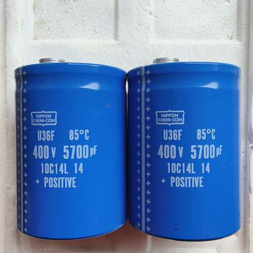 U36F 400V 5700UF电容，尺寸77*105