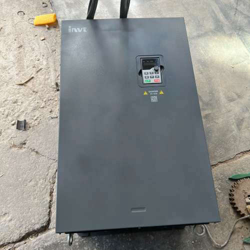 英威腾GD200A变频器132KW,拍,9成新,功能完