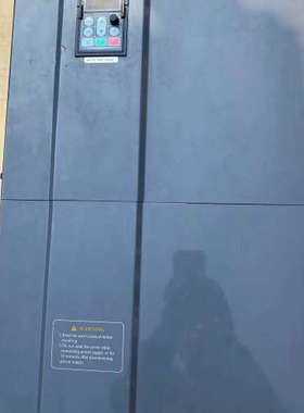 伟创AC60-T6-055G/075P中压变频器