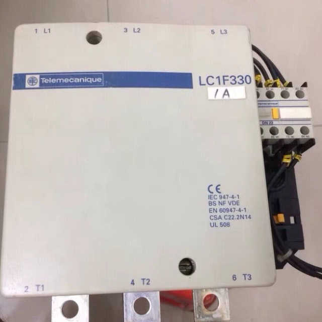 LC1F330触器，正品进口货，线圈220V电压