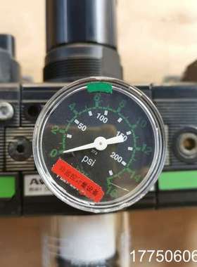 博士油水分离组 0821300353 0821300932