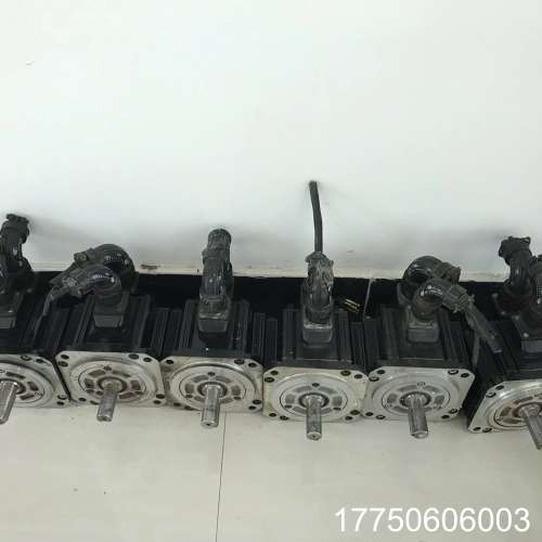 富士GYG751CC2-T2G伺服电机6台，的，成色