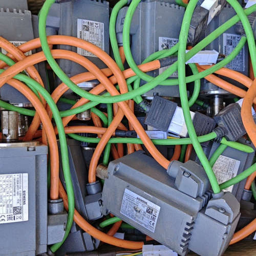 电机1FL6034-2AF21-1AA1    六台