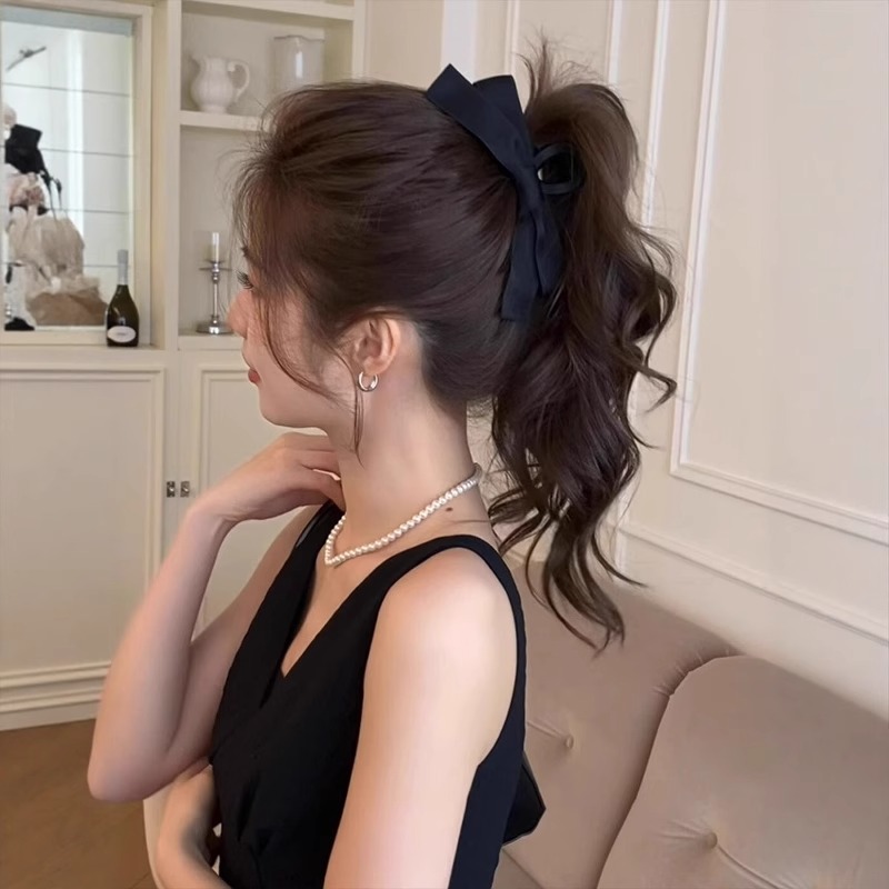 黑色缎面蝴蝶结赫本风顶夹高颅顶