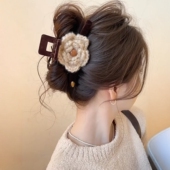 温柔定格 抓夹女毛线花朵鲨鱼夹AB面发夹2026新款 秋冬发饰高级感