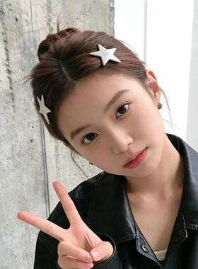 极简风星星边夹韩系高级感甜美气质刘海夹金属质感发夹2026年新款