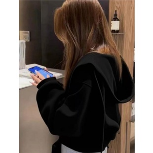 2025秋冬外套女卫衣新款黑色短款穿搭小个子初春连帽开衫上衣加绒