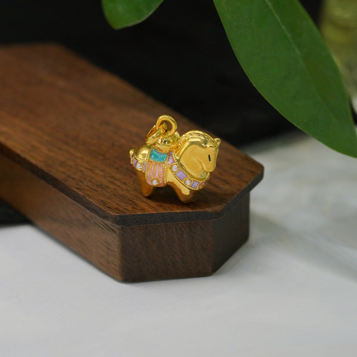 18k金斑斓点钻小唐马吊坠DIY配件