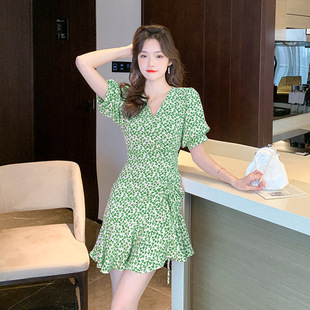 韩版碎花法式女士收腰小个子夏装雪纺V领显瘦时尚百搭洋气连衣裙
