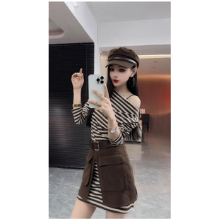 时尚套装女甜酷春秋季气质女神范斜肩条纹t裙腰带围裙显瘦两件套