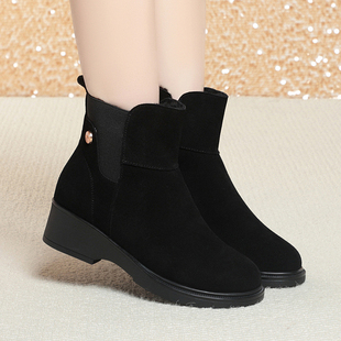 秋冬季磨砂真皮短靴女新款坡跟妈妈棉鞋加绒羊毛雪地靴子大码女鞋