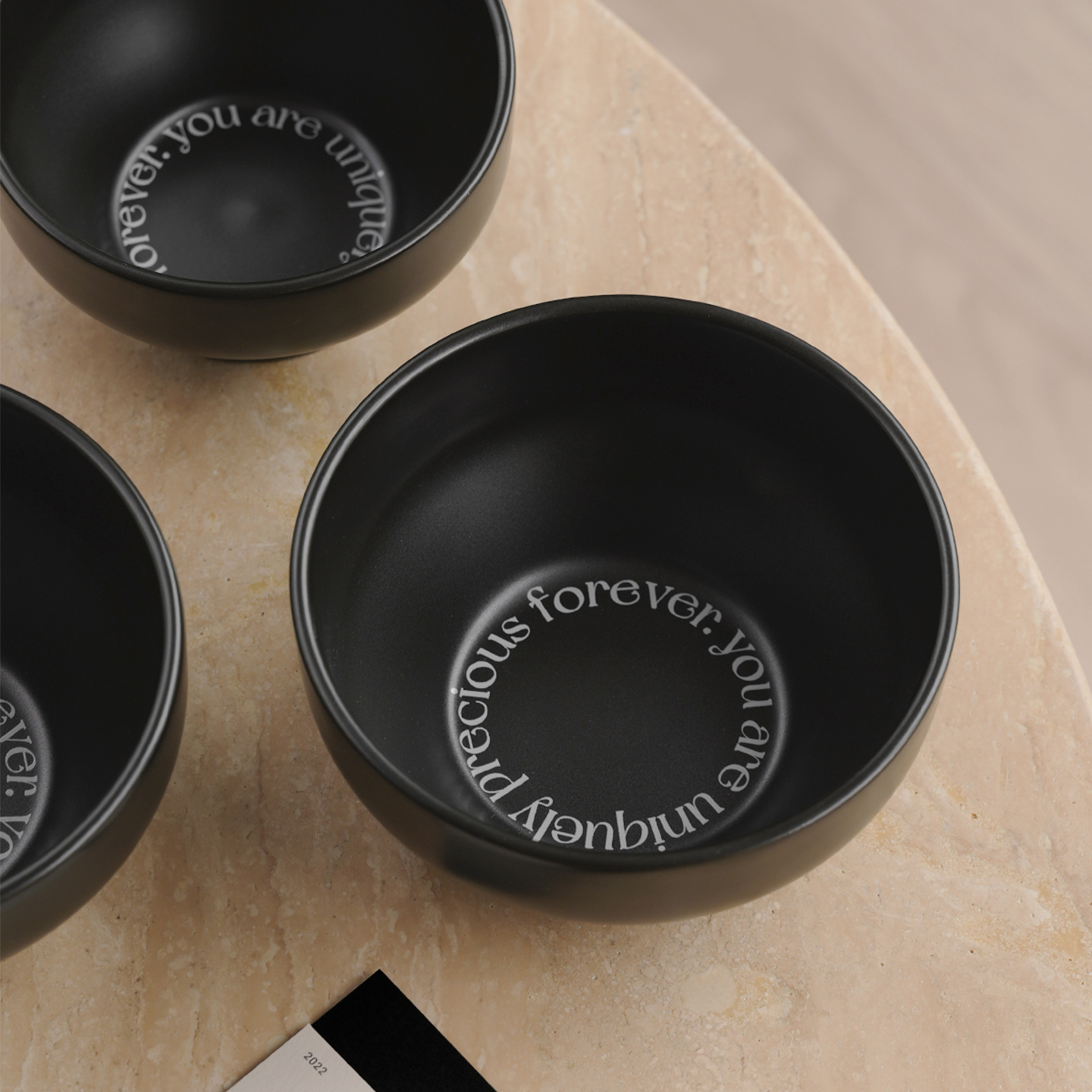 简约轻奢黑色陶瓷甜品碗米饭碗